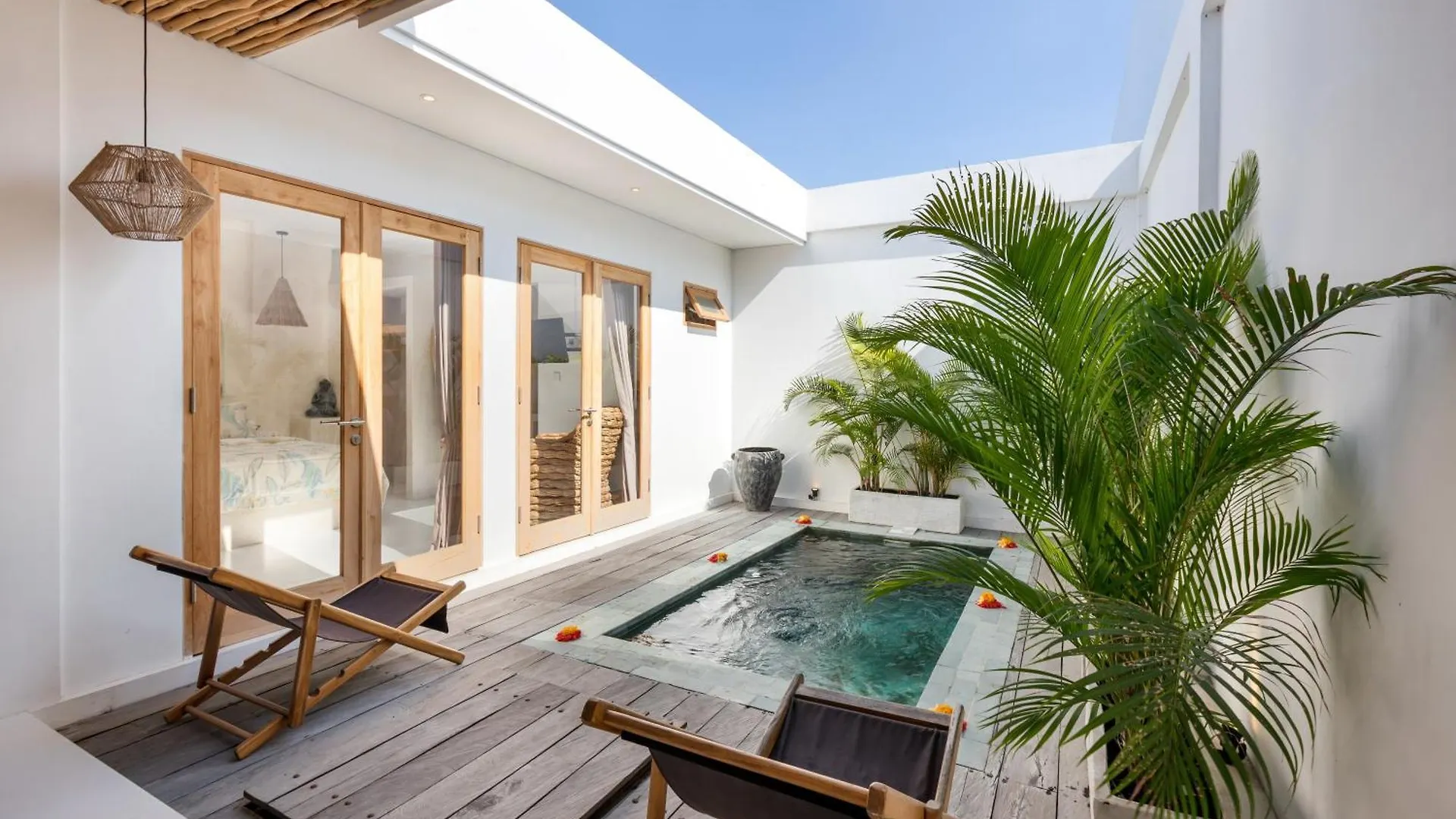 Spacious 1Br Villas In Seminyak Indonesien